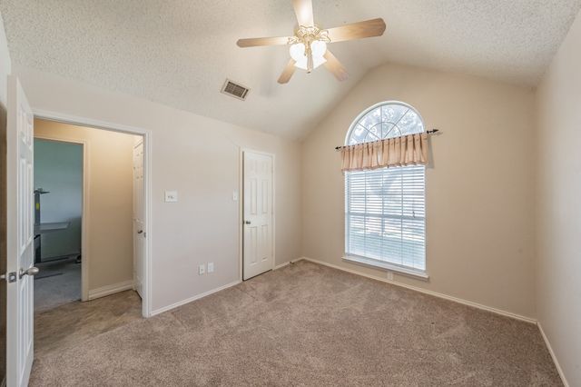 6102 Hawkeye Road, Rowlett, TX 75089