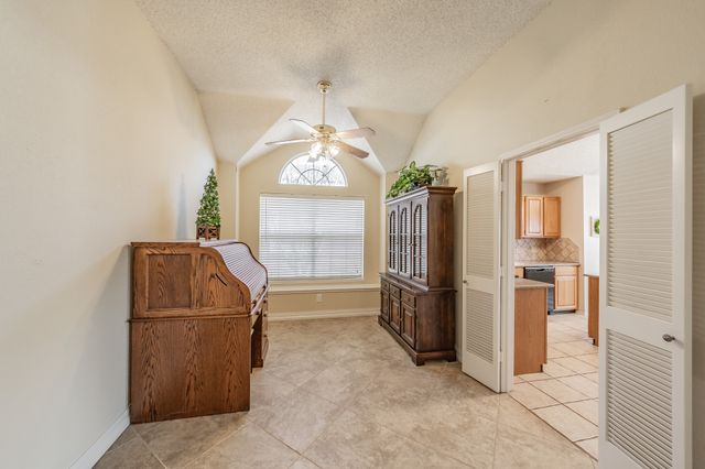 6102 Hawkeye Road, Rowlett, TX 75089