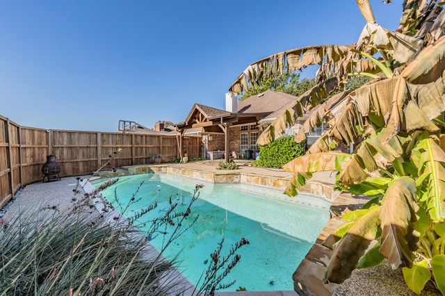 6102 Hawkeye Road, Rowlett, TX 75089