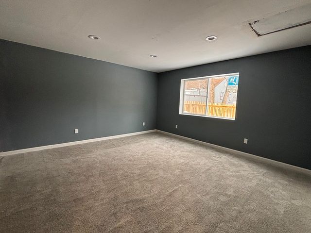 3137 Collins Avenue, Rockford, IL 61109