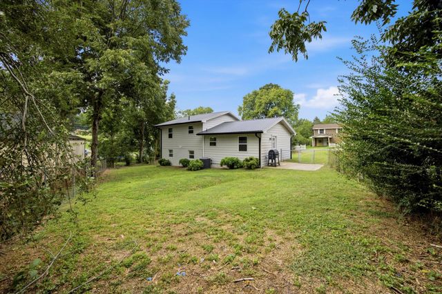 819 Scenic Drive SE, Cleveland, TN 37323