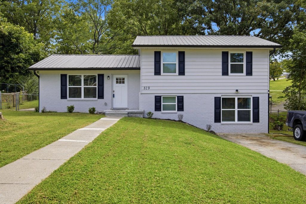 819 Scenic Drive SE, Cleveland, TN 37323