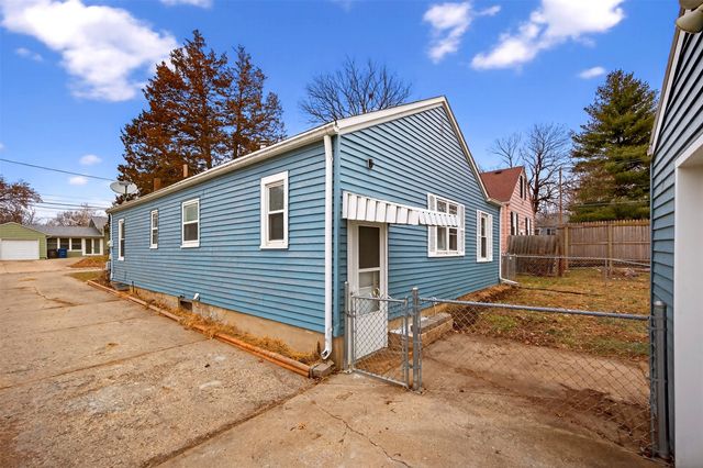 5606 Ovid Avenue, Des Moines, IA 50310
