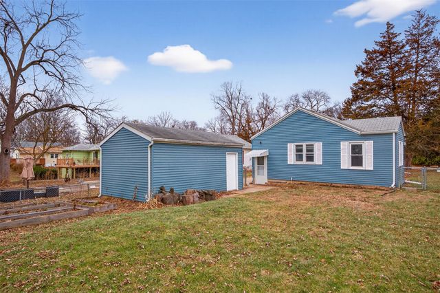 5606 Ovid Avenue, Des Moines, IA 50310