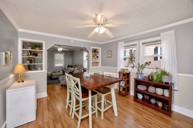 5606 Ovid Avenue, Des Moines, IA 50310
