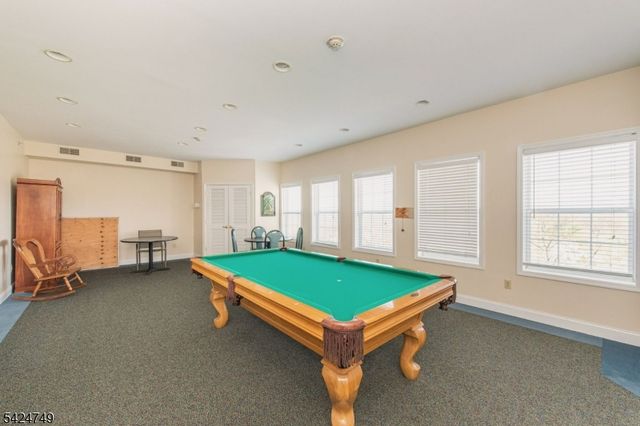 375 Rifle Camp Rd 202, Woodland Park, NJ 07424