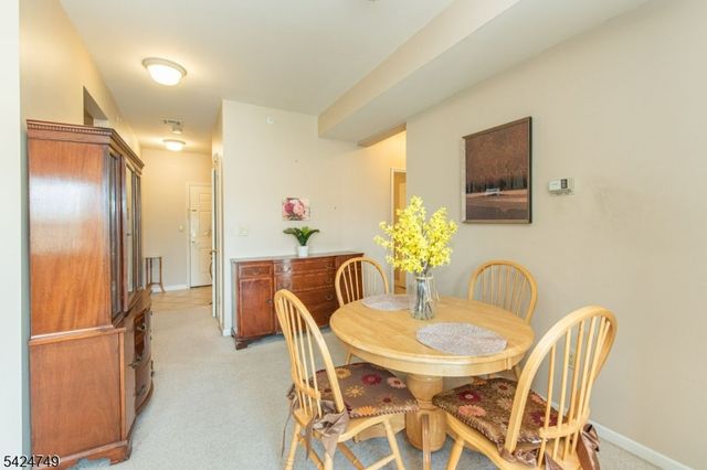 375 Rifle Camp Rd 202, Woodland Park, NJ 07424