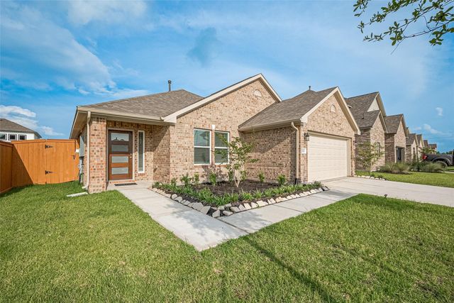 2212 Manila Lane, Texas City, TX 77568