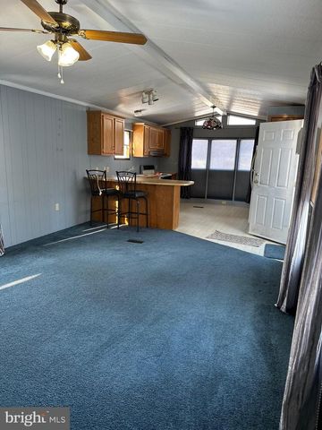 36 CENTER HILL DRIVE, Quakertown, PA 18951