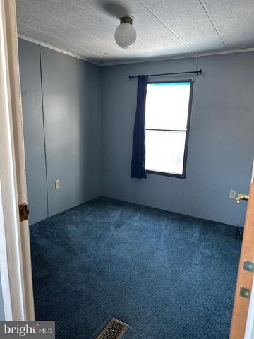 36 CENTER HILL DRIVE, Quakertown, PA 18951