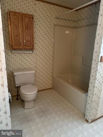 36 CENTER HILL DRIVE, Quakertown, PA 18951