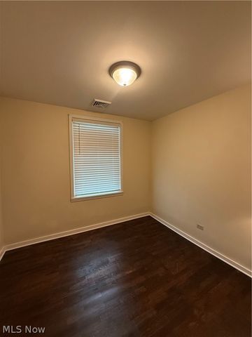 113 Creel Street, St Marys, WV 26170