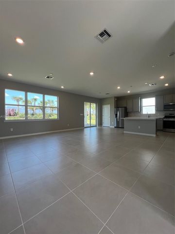 12222 SW Myrtle Oak Dr, Port St. Lucie, FL 34987