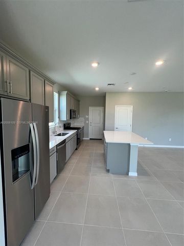 12222 SW Myrtle Oak Dr, Port St. Lucie, FL 34987
