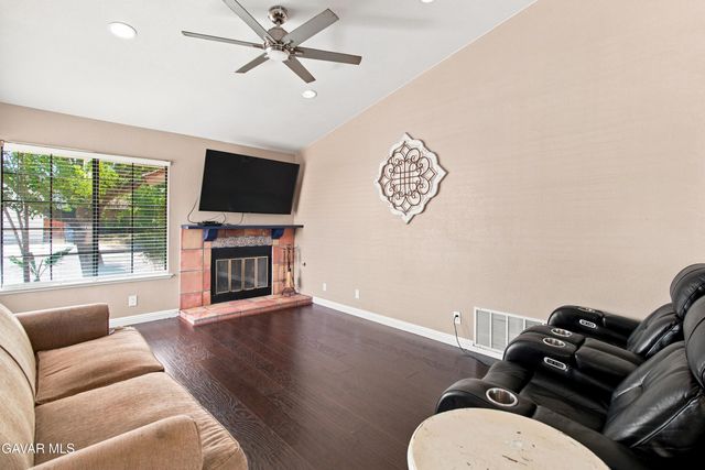 4825 Avenida Vista Verde, Palmdale, CA 93551
