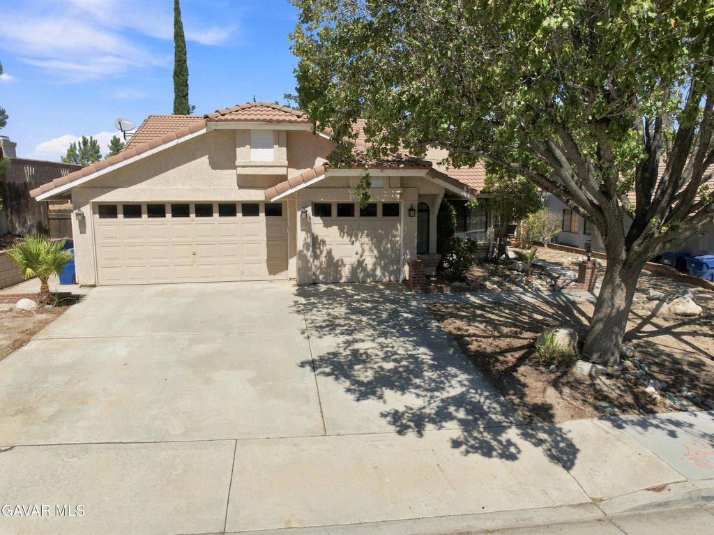 4825 Avenida Vista Verde, Palmdale, CA 93551