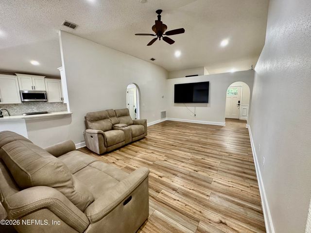 2916 STONEGATE Lane, Middleburg, FL 32068