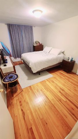 66-15 Thornton Place 2G, Rego Park, NY 11374