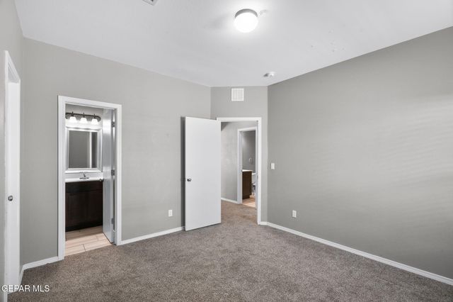 805 Whitebrush Drive, Socorro, TX 79927