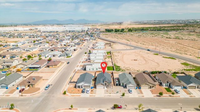805 Whitebrush Drive, Socorro, TX 79927