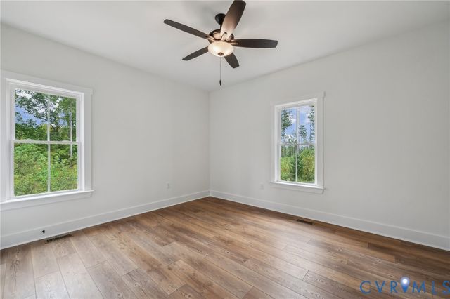 2104 Cartersville Rd, Cartersville, VA 23027