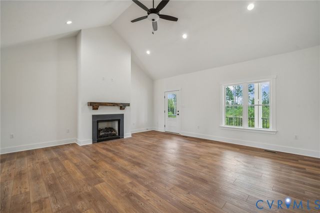 2104 Cartersville Rd, Cartersville, VA 23027