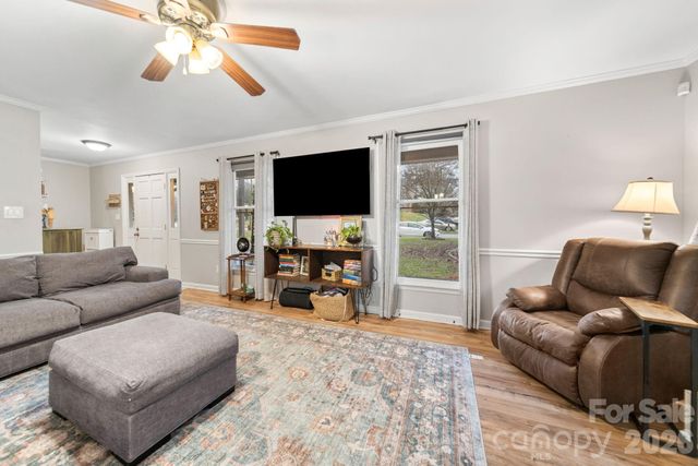 524 Nash Court, Gastonia, NC 28054