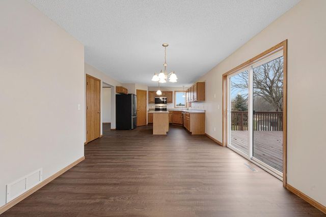 607 Miller Court, Dundas, MN 55019