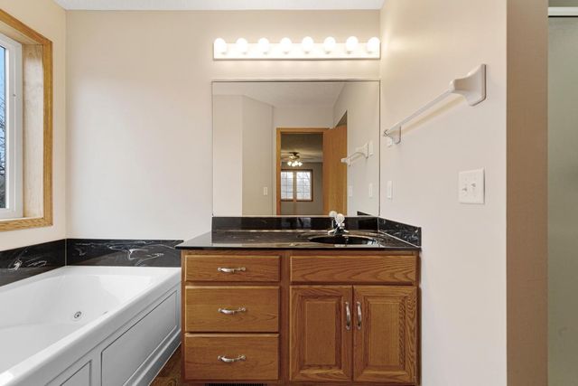 607 Miller Court, Dundas, MN 55019