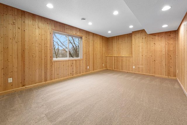 607 Miller Court, Dundas, MN 55019