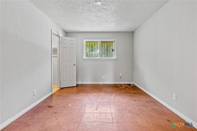 1905 Sycamore Drive, Killeen, TX 76543