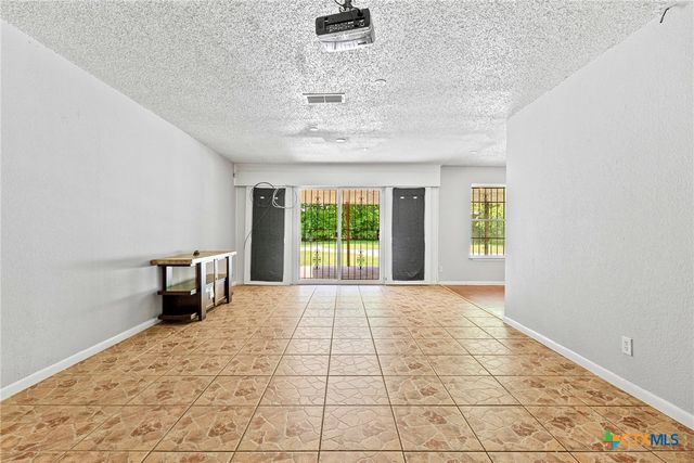 1905 Sycamore Drive, Killeen, TX 76543