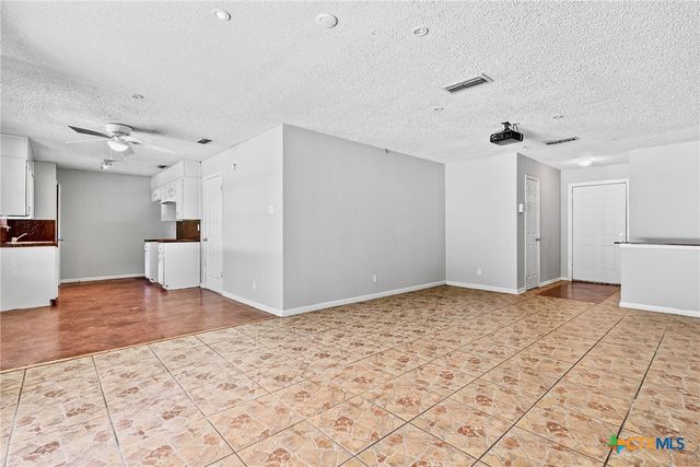 1905 Sycamore Drive, Killeen, TX 76543