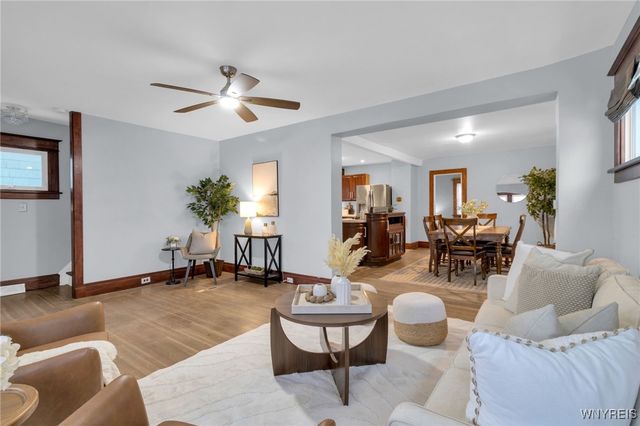 376 West Hazeltine Avenue, Tonawanda, NY 14217