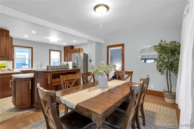 376 West Hazeltine Avenue, Tonawanda, NY 14217