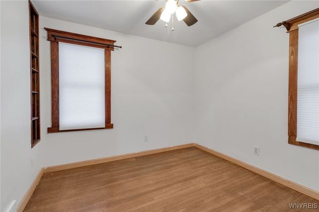 376 West Hazeltine Avenue, Tonawanda, NY 14217