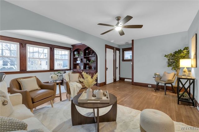 376 West Hazeltine Avenue, Tonawanda, NY 14217