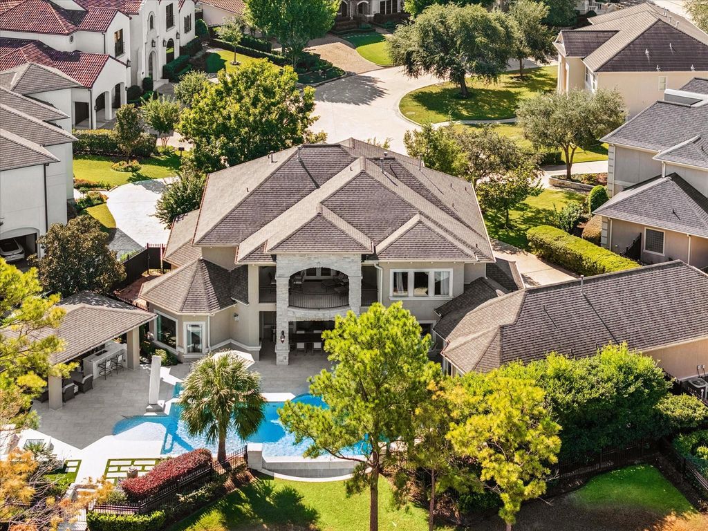 11902 Louvre Court, Houston, TX 77082