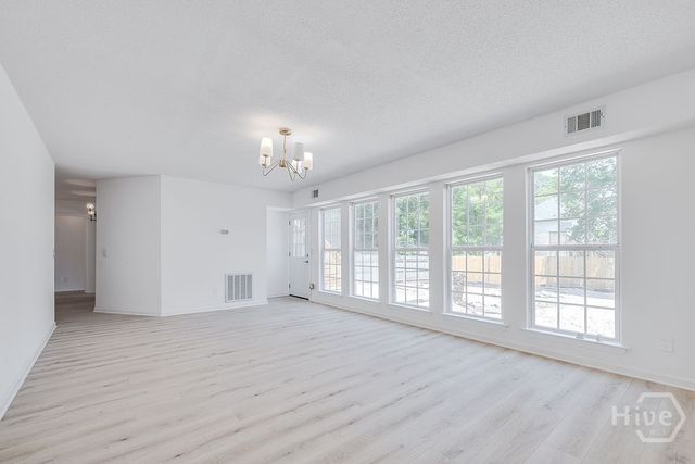 10 Teakwood Drive, Savannah, GA 31410