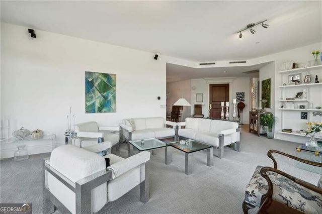 750 Park Avenue NE 6S, Atlanta, GA 30326