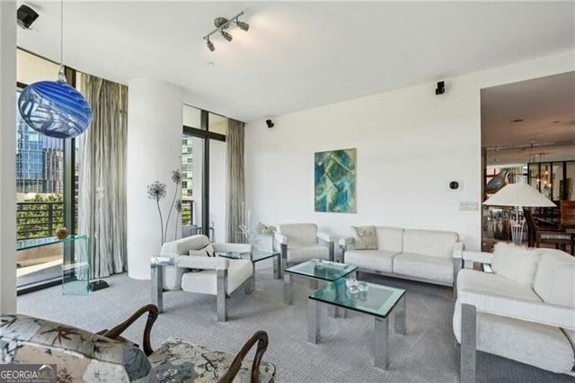 750 Park Avenue NE 6S, Atlanta, GA 30326