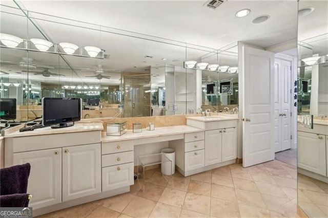 750 Park Avenue NE 6S, Atlanta, GA 30326