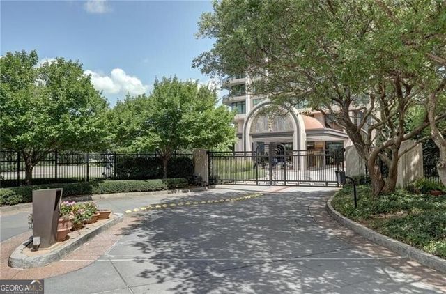 750 Park Avenue NE 6S, Atlanta, GA 30326