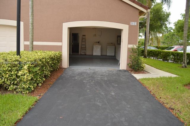 3844 San Simeon Cir 3844, Weston, FL 33331