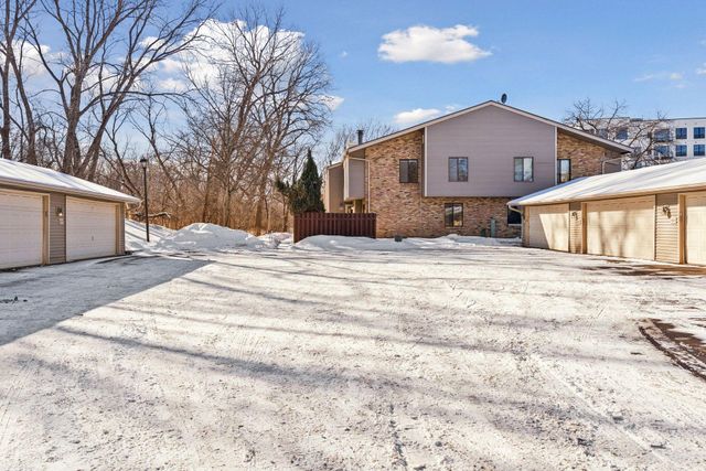 4849 Cedar Lake Road S, Saint Louis Park, MN 55416