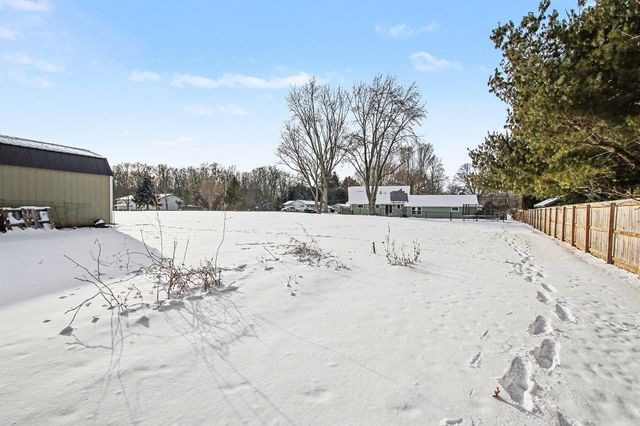 3288 Small Court, La Porte, IN 46350