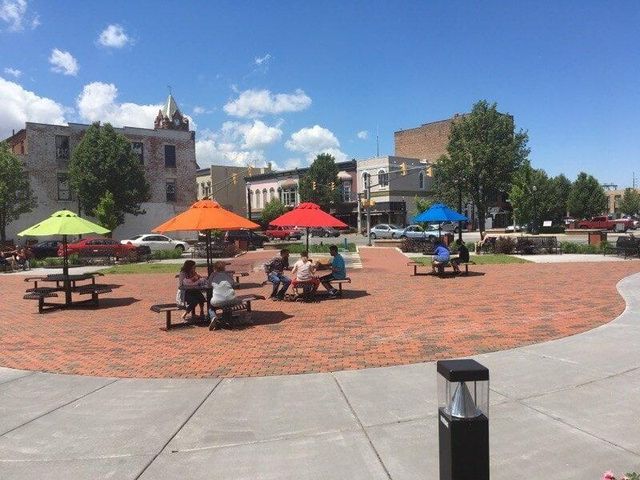 3288 Small Court, La Porte, IN 46350