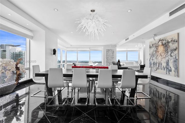 1425 Brickell Avenue 42E, Miami, FL 33131