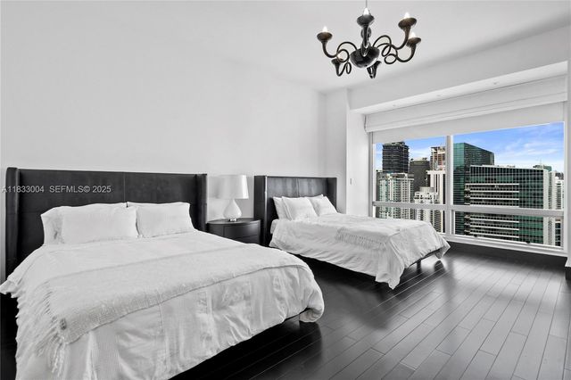 1425 Brickell Avenue 42E, Miami, FL 33131