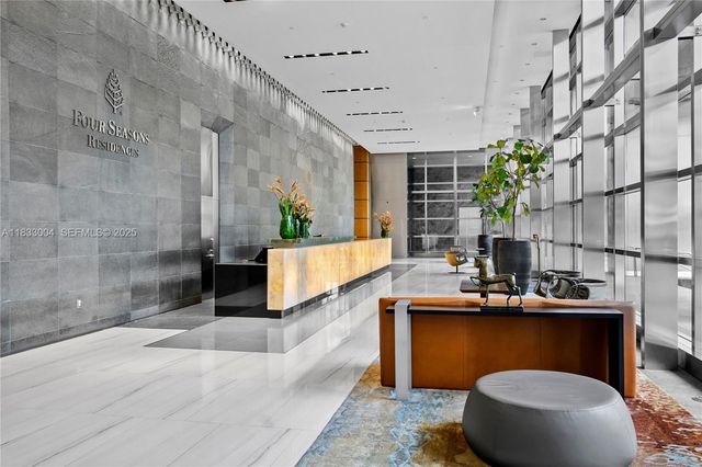 1425 Brickell Avenue 42E, Miami, FL 33131
